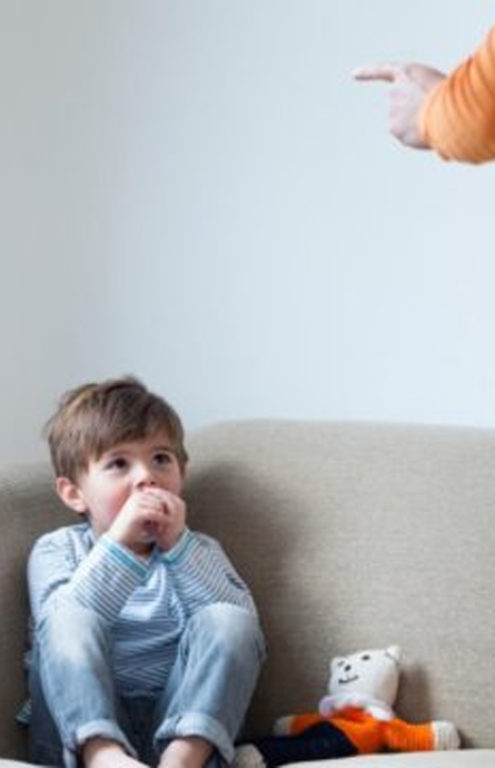 Çocuklara Bağırmak Çözüm Değil